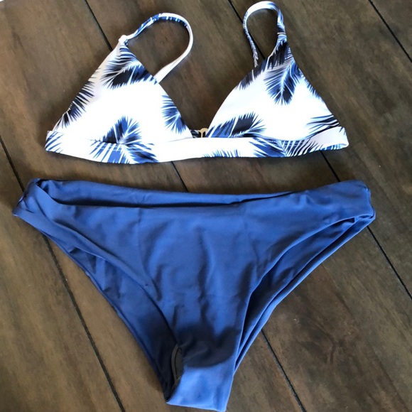 ROMWE Other - Bikini - White/Blue Palm Print